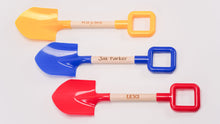 Load image into Gallery viewer, Personalized Beach shovel for kids, Engraved Beach shovels, sand shovels, party favors beach wedding, Sandbox shovels