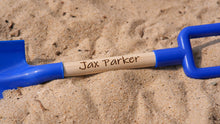 Load image into Gallery viewer, Personalized Beach shovel for kids, Engraved Beach shovels, sand shovels, party favors beach wedding, Sandbox shovels