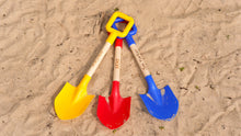 Load image into Gallery viewer, Personalized Beach shovel for kids, Engraved Beach shovels, sand shovels, party favors beach wedding, Sandbox shovels