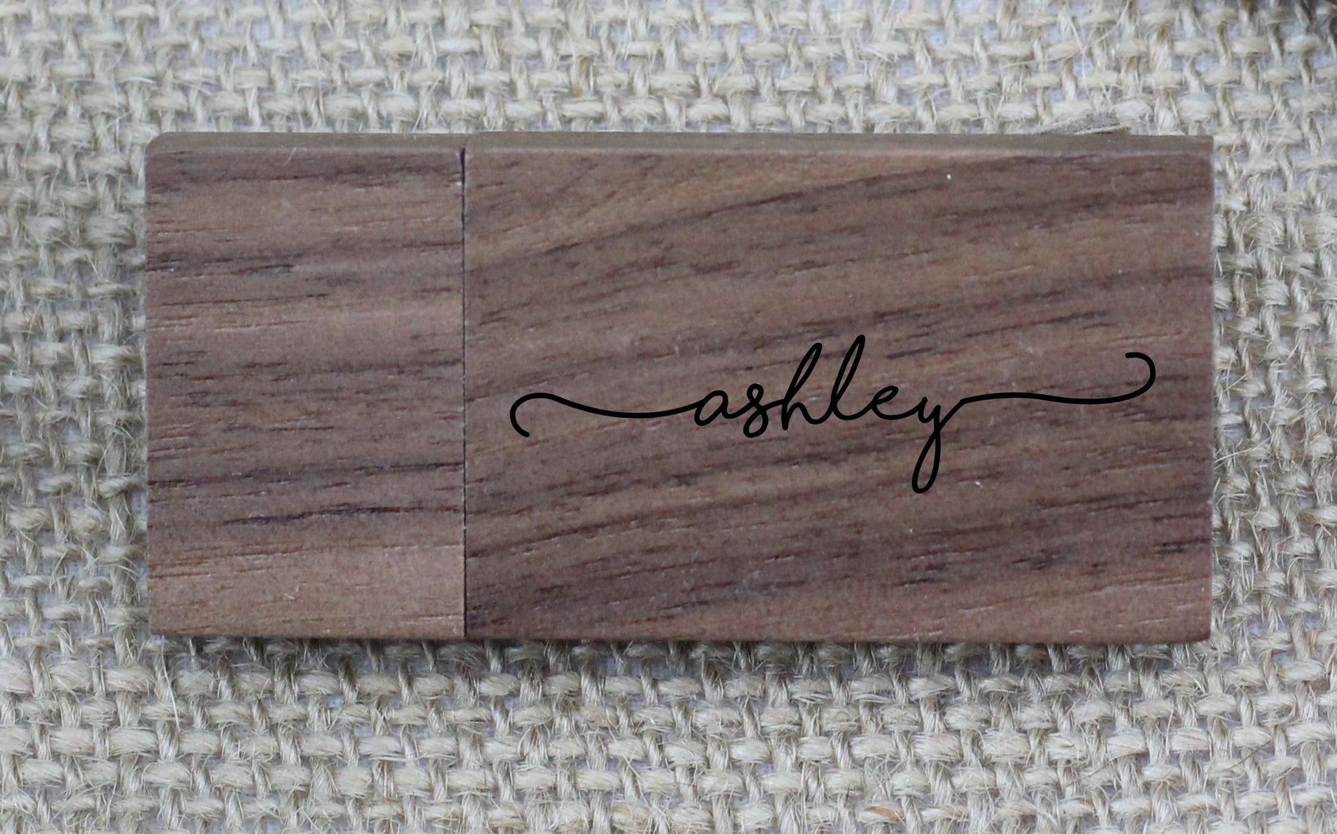 Wedding Flash Drive - a thoughtful custom gift