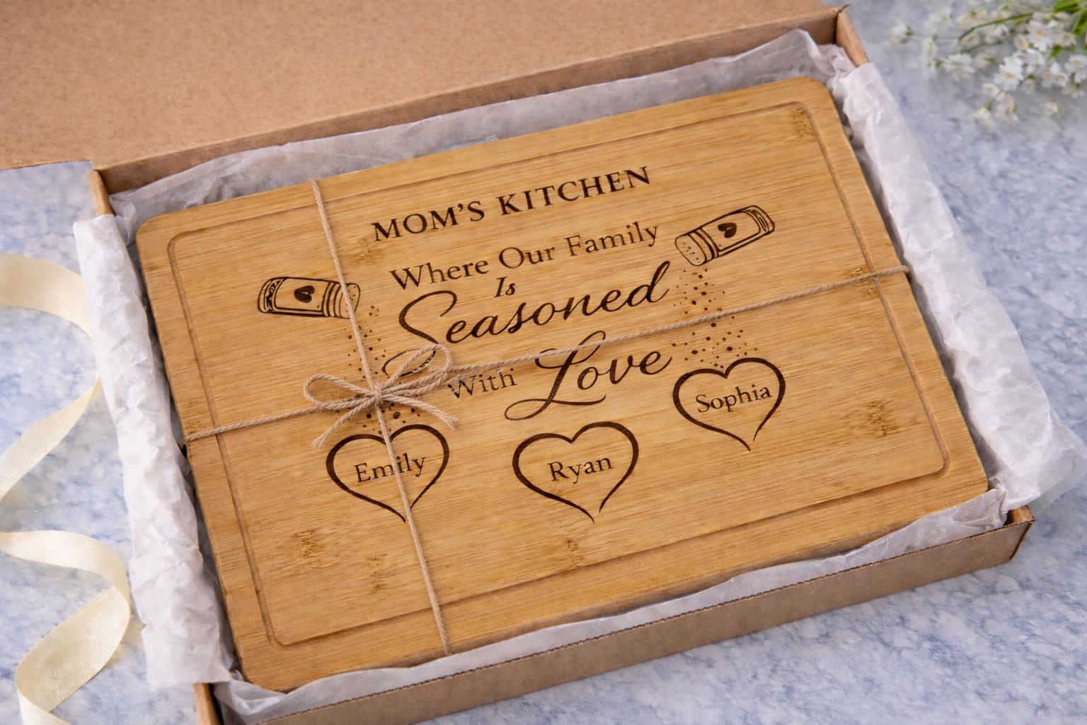 Personalized Mom Cutting Board - close-up of the custom engraving