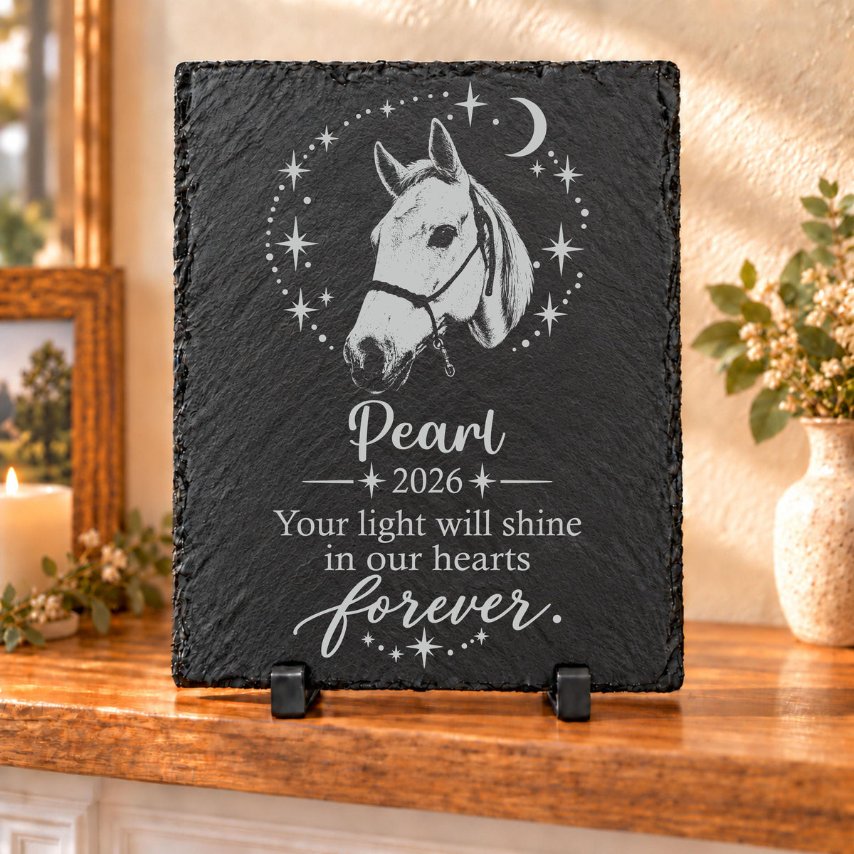 Design D Stars memorial plaque engraved with a horse portrait
